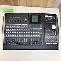 TASCAM DIGITAL PORTASTUDIO 2488neo マルチトラックレコーダー